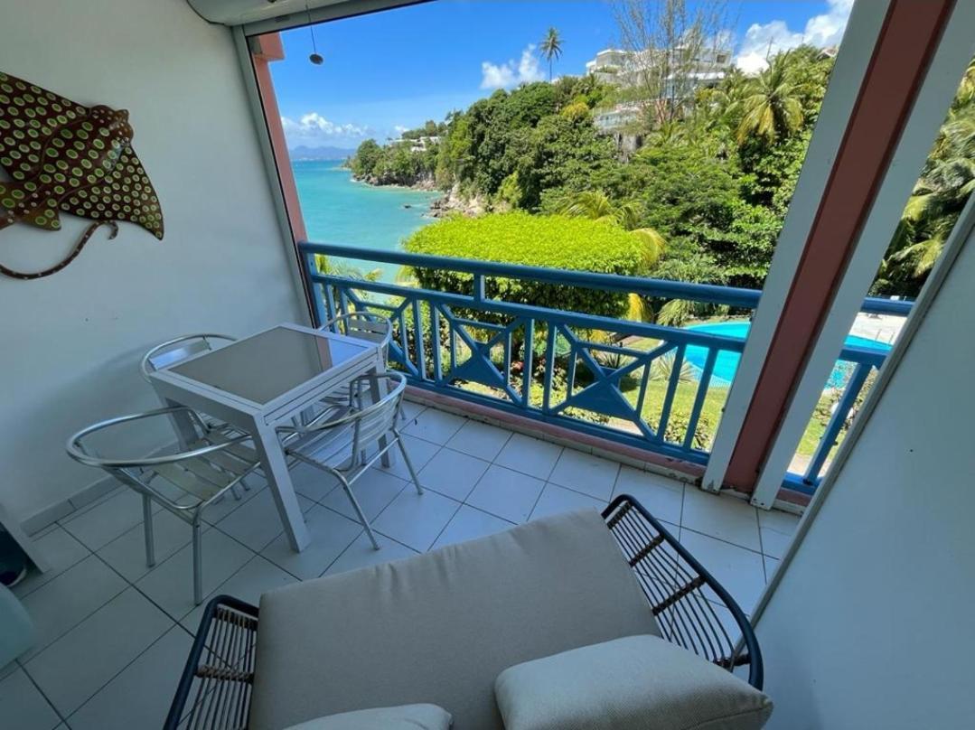 Vue Mer, Piscine, Appartement 4 Personnes Ле Госие Екстериор снимка